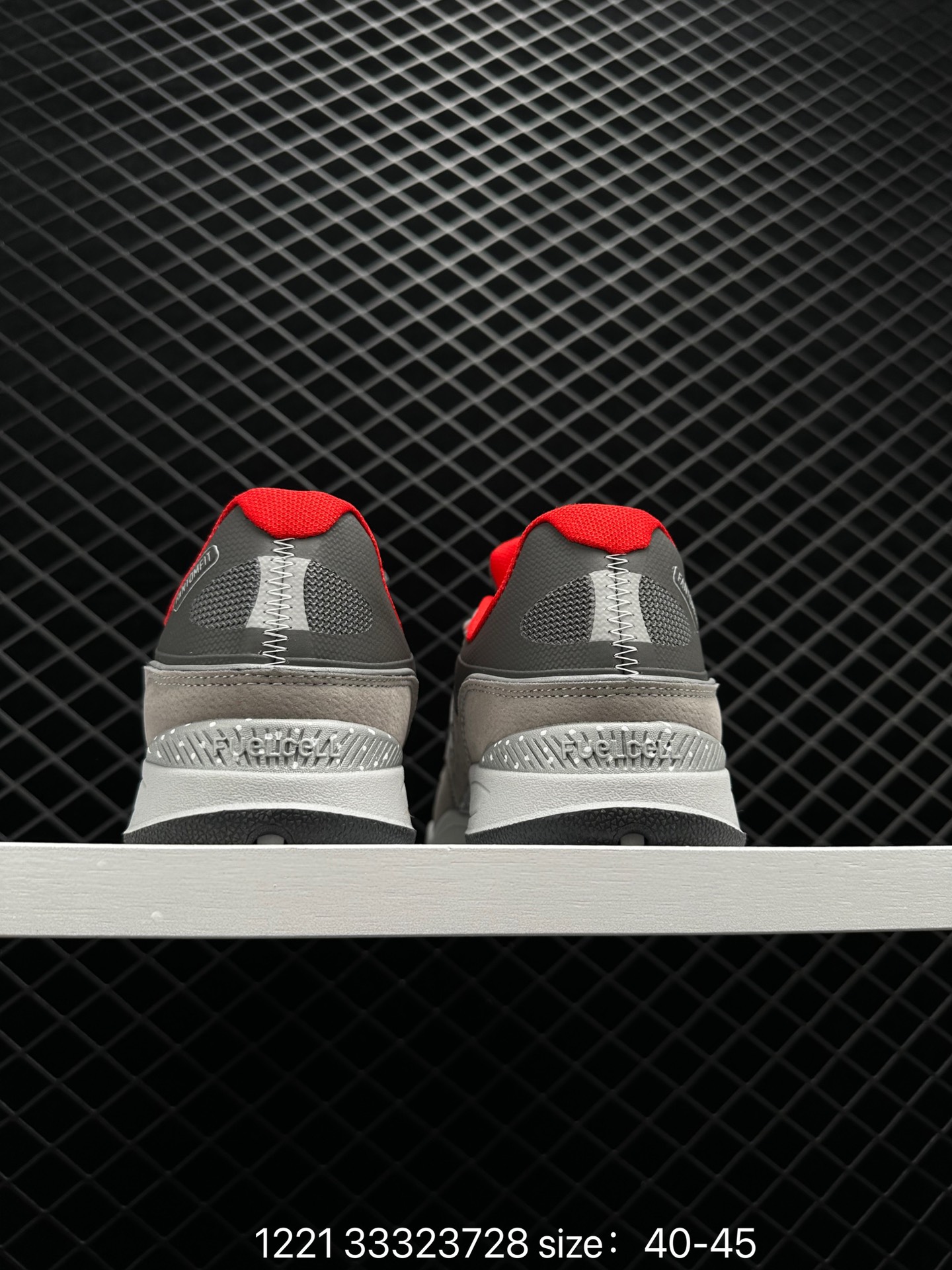 New Balance NM1010BR